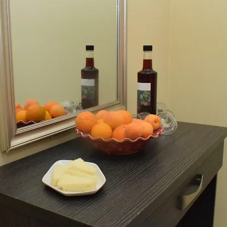 Chrysa's Apartment, First Floor شقة ريثيمنو